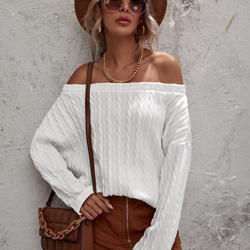 oversized off shoulder textured long sleeve -CHAR - Picture 12 of 15
